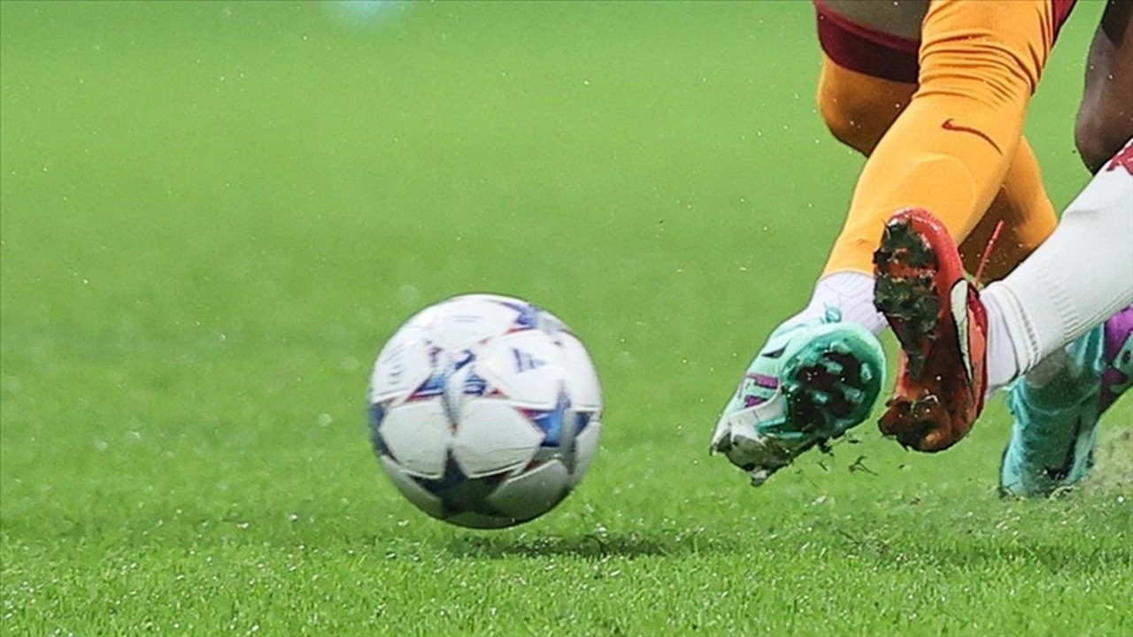 Futbolda "ara transfer" dönemi sona erdi haber görseli