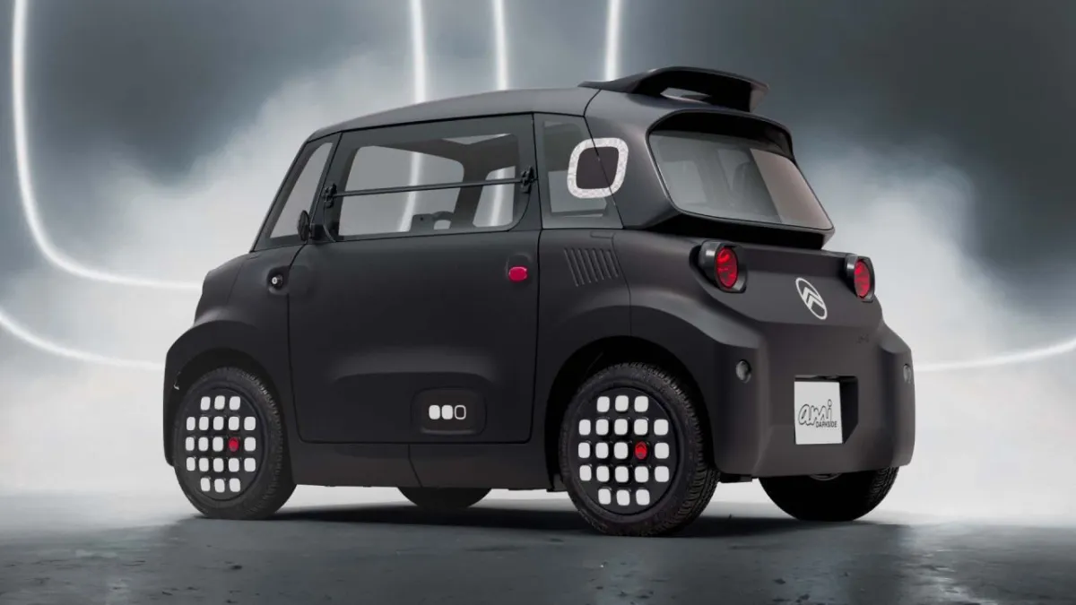Citroen Ami Dark Side Türkiye'de satışa sunuldu