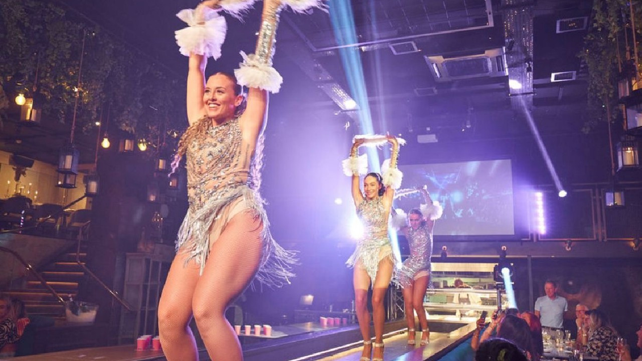 Küvetleriyle ünlü restoran 3 ayda kepenk indirdi haber görseli