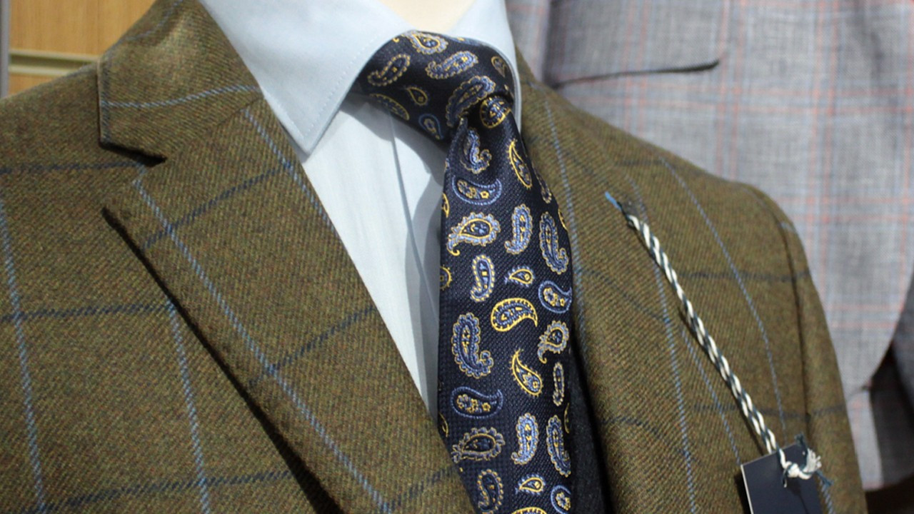 124 yıllık giyim markası kapanıyor! "Yarı fiyatına" satışı başladı haber görseli