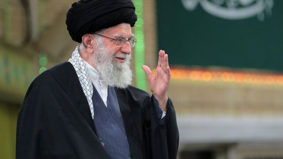 İran lideri Hamaney'den ulusal birlik çağrısı haber görseli