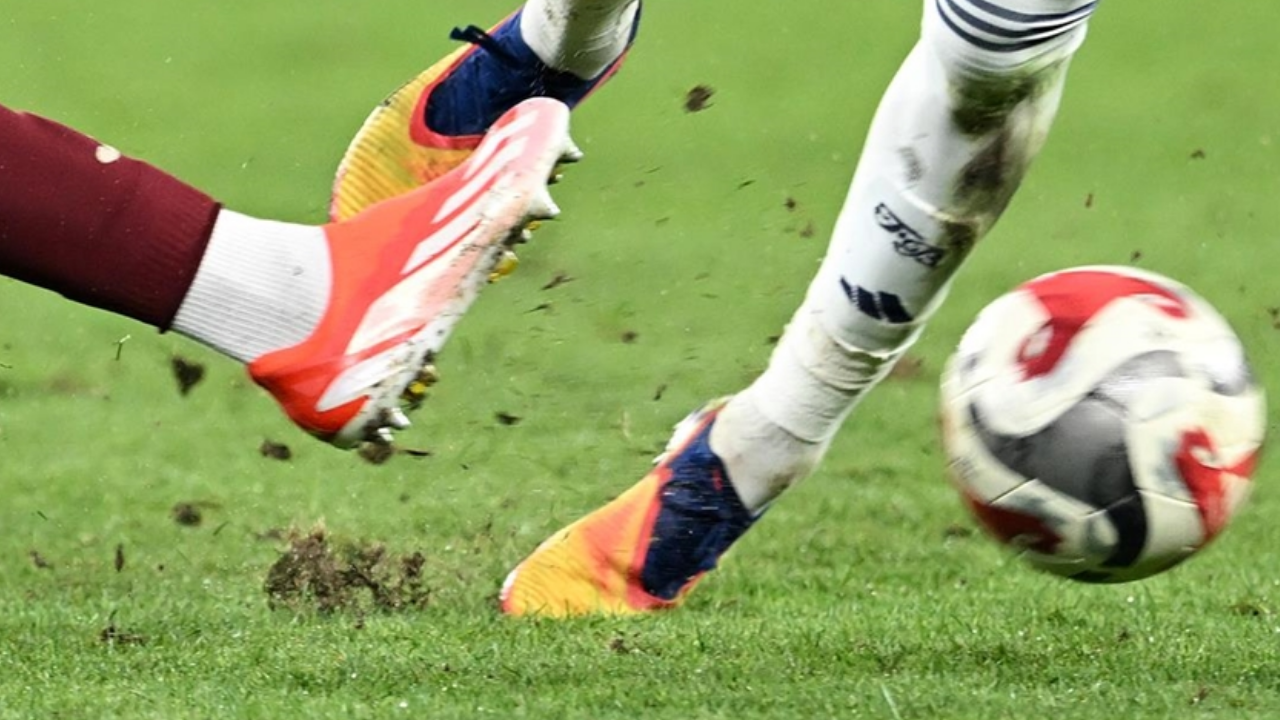 Trabzonspor Fenerbahçe maçı ne zaman, saat kaçta, hangi kanalda? TS - FB muhtemel ilk 11 haber görseli