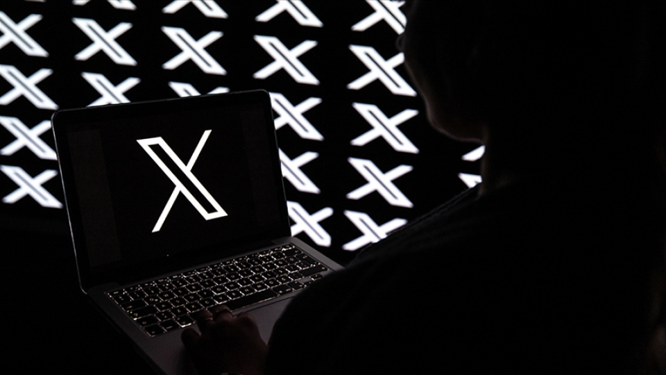 Sosyal medya platformu X'te erişim sorunu haber görseli