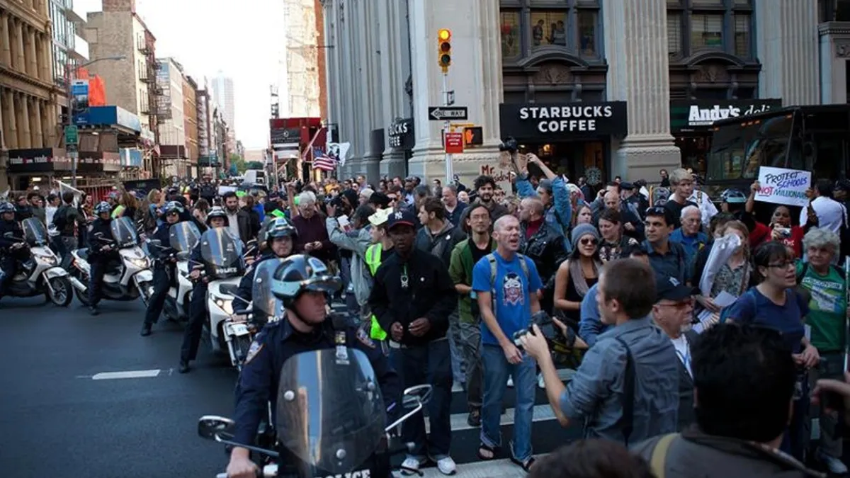 ABD'de işsizlik maaşı başvuruları beklentilerin altında gerçekleşti haber görseli