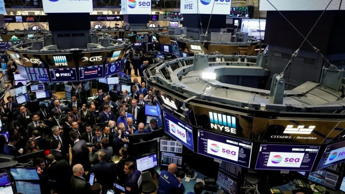 New York borsası ABD Yüksek Mahkemesinin tarife kararı sonrası yükselişle kapandı haber görseli