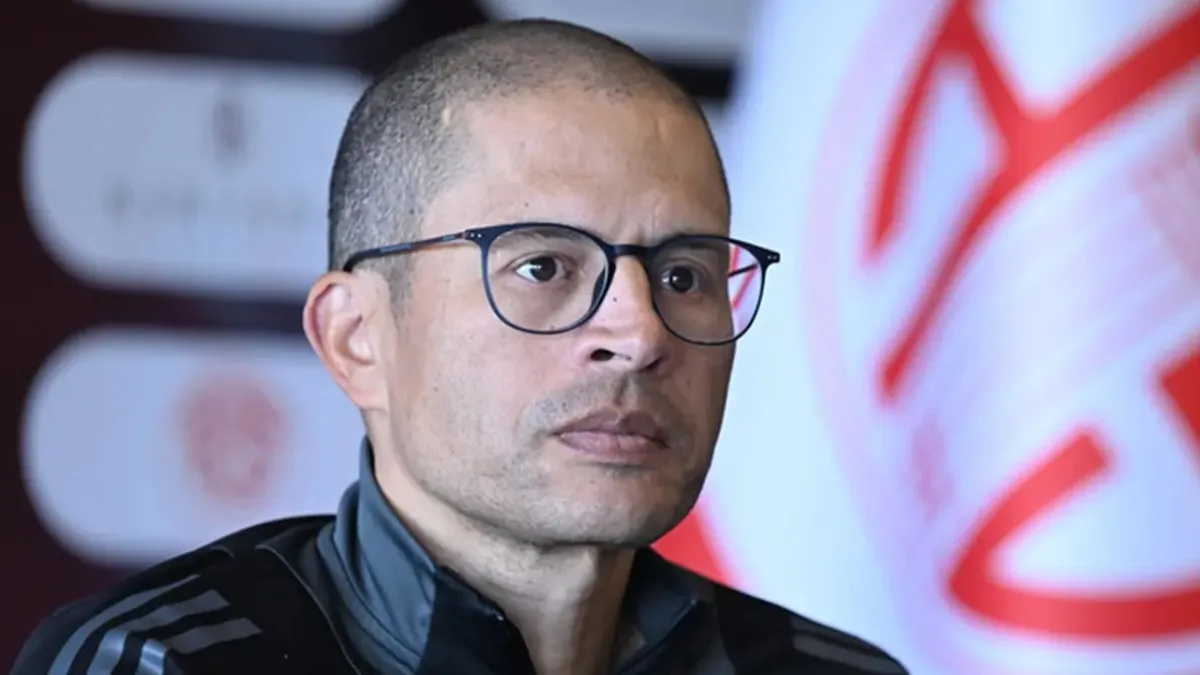 Alex de Souza'nın yeni takımı belli oldu haber görseli