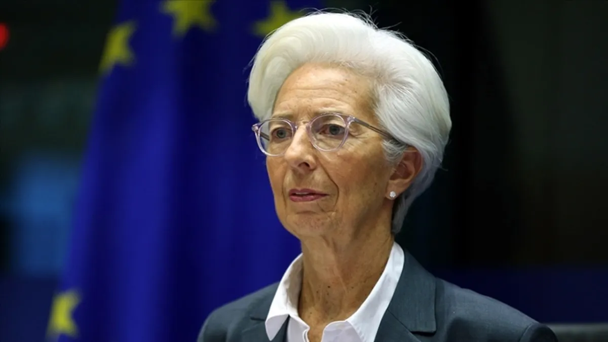 ECB Başkanı Lagarde'dan tarife açıklaması: "Ticaret kuralları net olmalı" haber görseli