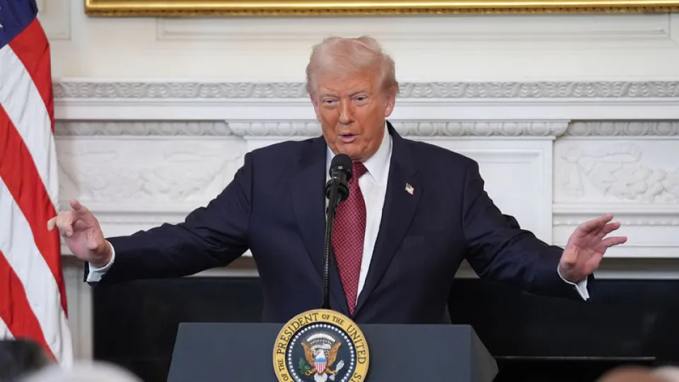 Trump tarifeleri geri getirmek için alternatif yol arıyor  haber görseli