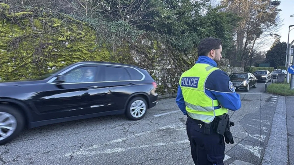 ABD ile İran arasındaki müzakerelerin üçüncü turuna ara verildi haber görseli