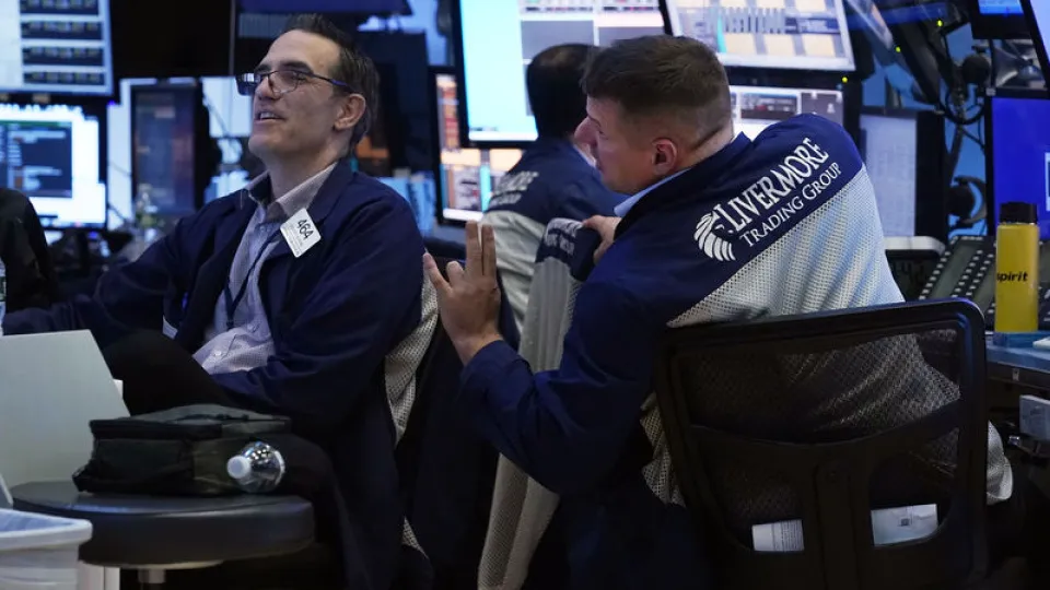 Küresel piyasalarda jeopolitik tansiyon izleniyor haber görseli