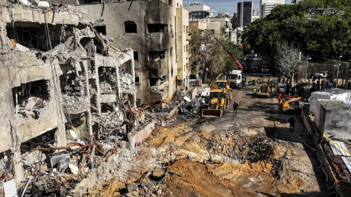 CANLI | ABD ve İsrail’den İran’a ortak saldırı: Hamaney öldürüldü, Tahran karşılık verdi haber görseli