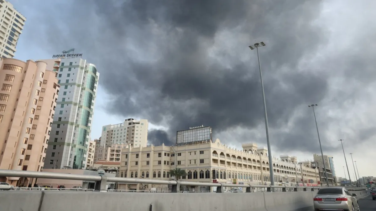 İran'dan komşu ülkelere kritik mesaj! 'Hedef siz değilsiniz, ABD üsleri' haber görseli