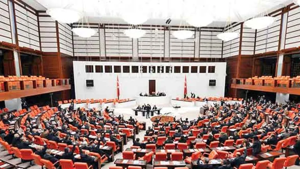 Suça sürüklenen çocuklar için kurulan komisyonun görev süresi uzatıldı