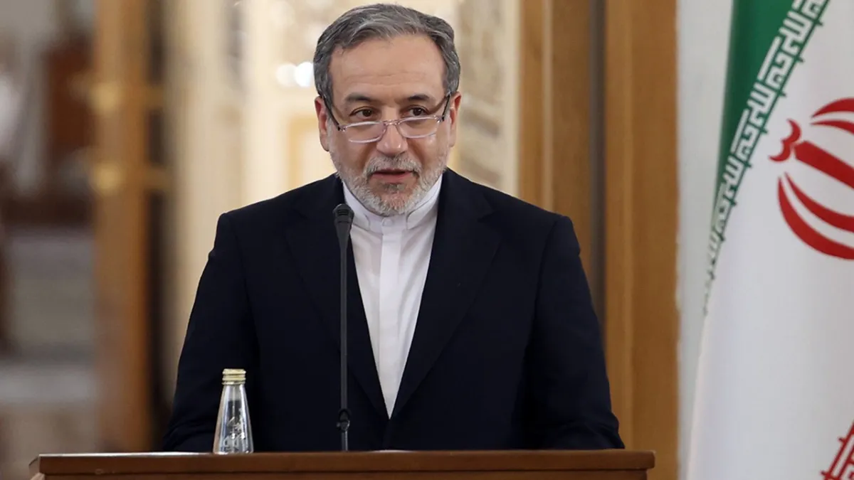 İran Dışişleri Bakanı Arakçi ABD basınına konuştu: Rusya ile olan işbirliğimiz sır değil haber görseli