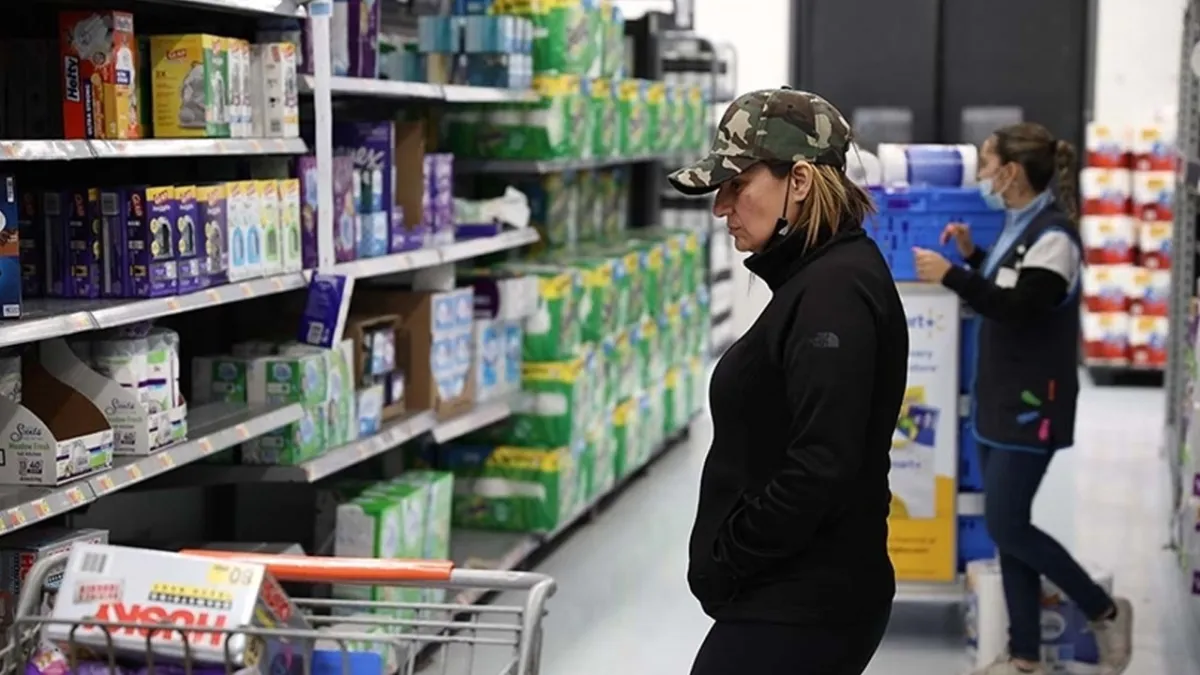 ABD'de tüketicilerin kısa vadeli enflasyon beklentisi düştü