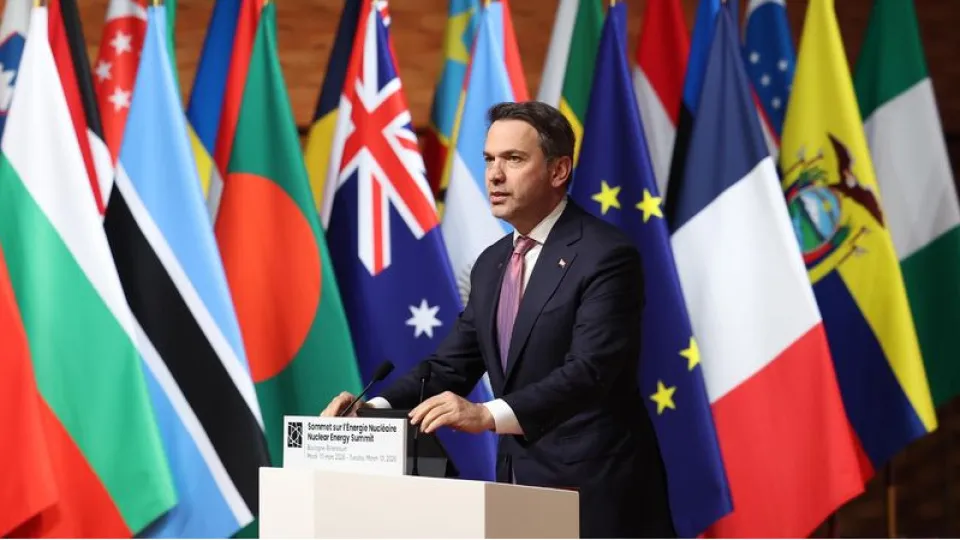 Bayraktar: Türkiye'nin nükleer kapasite hedefi 20 gigavat