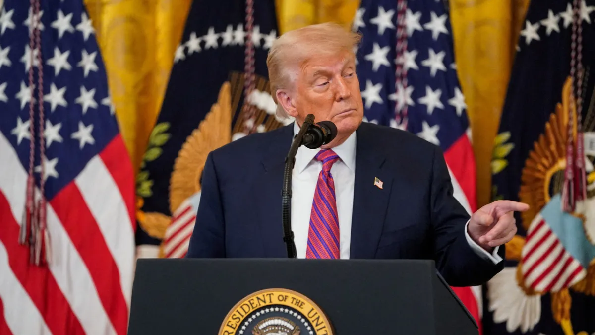 Trump'ın kripto girişiminde “VIP erişim” tartışması: En az 5 milyon dolarlık büyük yatırımcı...