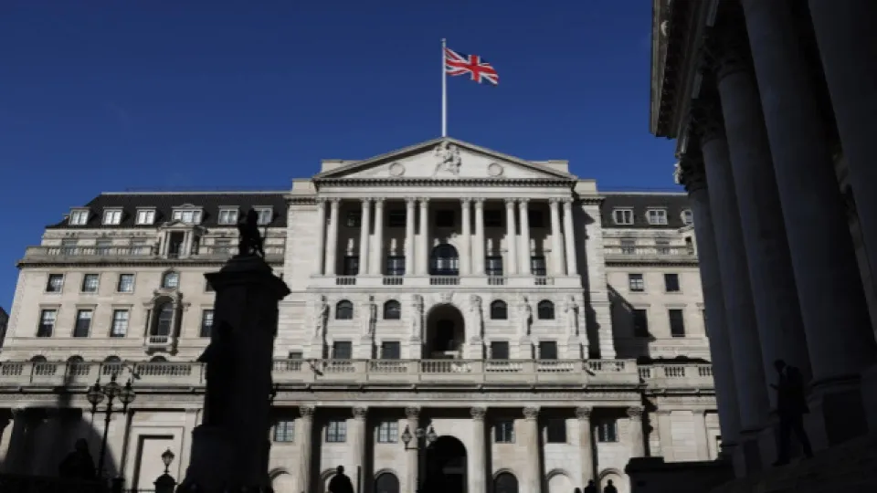 Faiz kararını açıklayan İngiltere MB'den 'harekete geçmeye hazırız' mesajı 