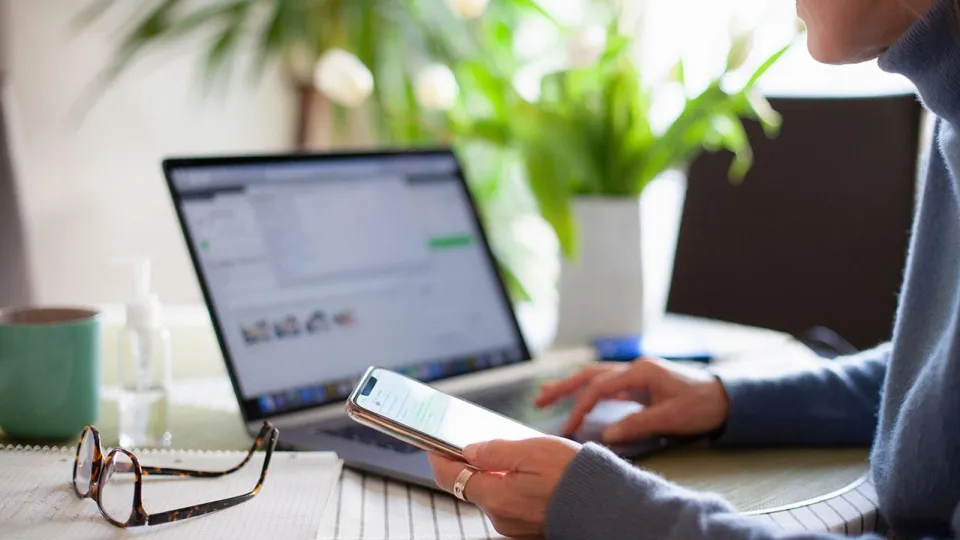 Uluslararası Enerji Ajansı petrol fiyat şoklarıyla mücadele için evden çalışmayı önerdi