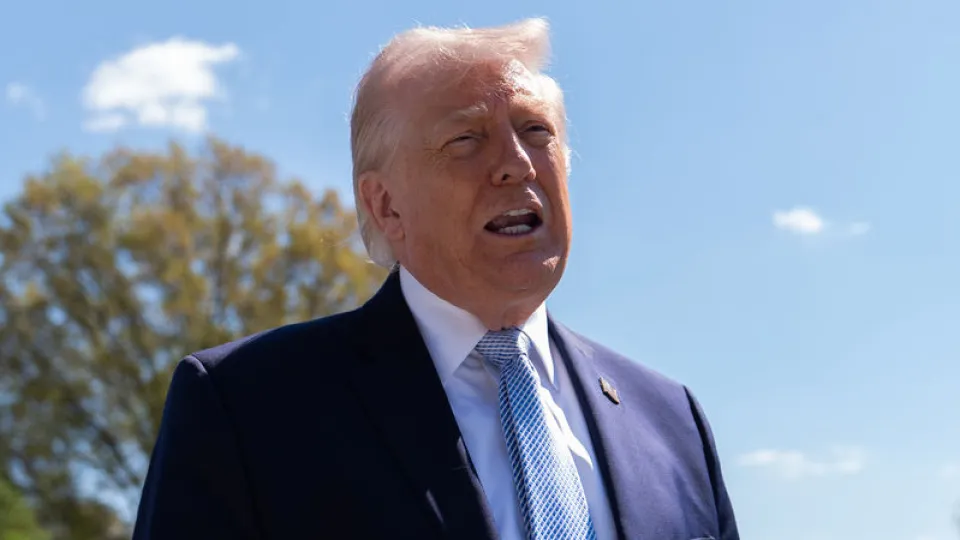 Trump: ABD ile İran kapalı kapılar ardında görüşecek haber görseli