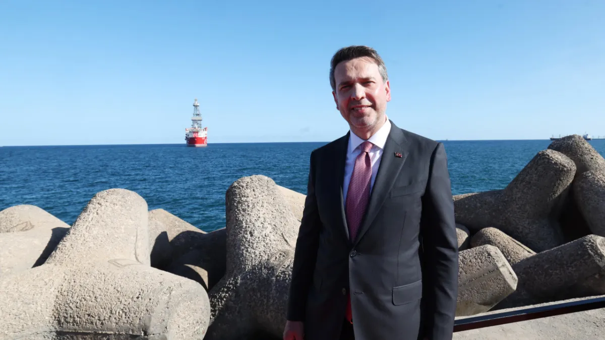 Çağrı Bey Somali'de karşılandı: Yeni dönem başlıyor haber görseli