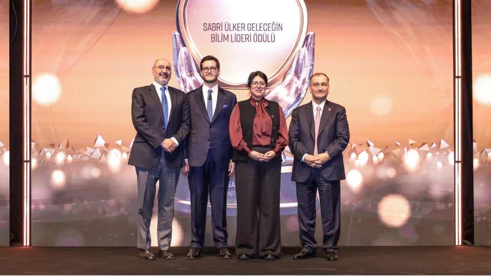Sabri Ülker Bilim Lideri Ödülü Şilili bilim insanına verildi haber görseli
