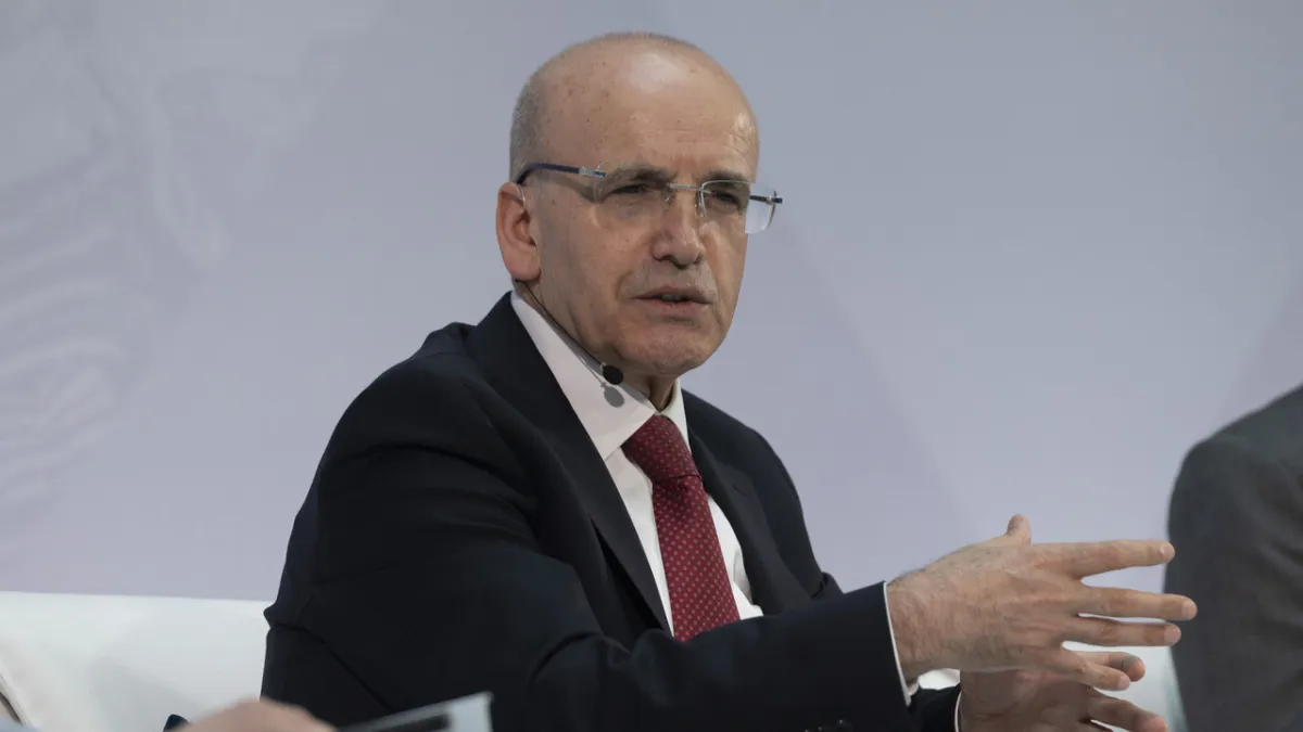 Şimşek'ten ABD'de mesaj: "Türkiye bu zorlu dönemi güçlenerek aşacak"