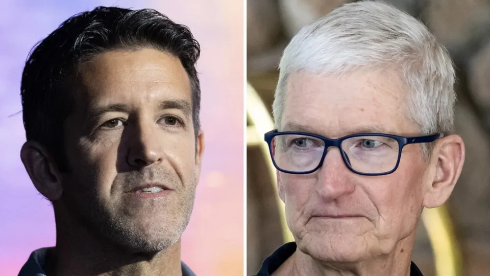 Apple CEO'su Tim Cook görevi devrediyor