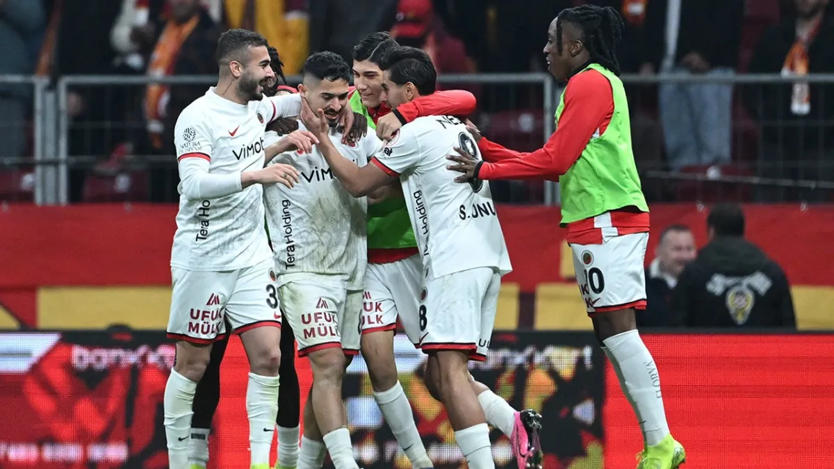 Gençlerbirliği, 15 yıl sonra Türkiye Kupası'nda yarı finalde haber görseli