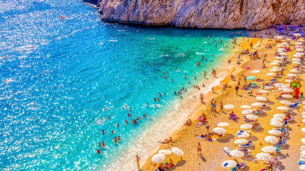 Dünyanın en iyi plajları seçildi: Türkiye’den bir plaj listeye girdi