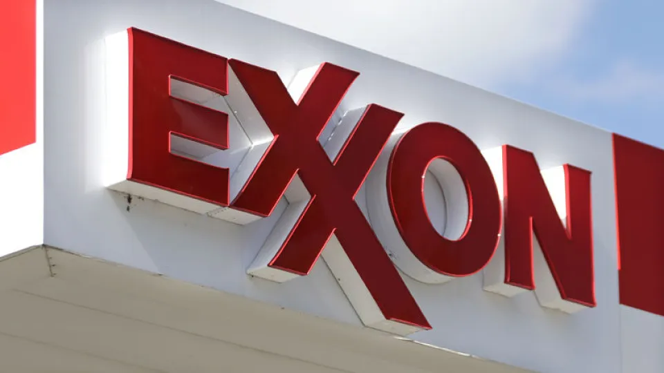 ABD'li enerji şirketleri ExxonMobil ile Chevron'un kârı azaldı