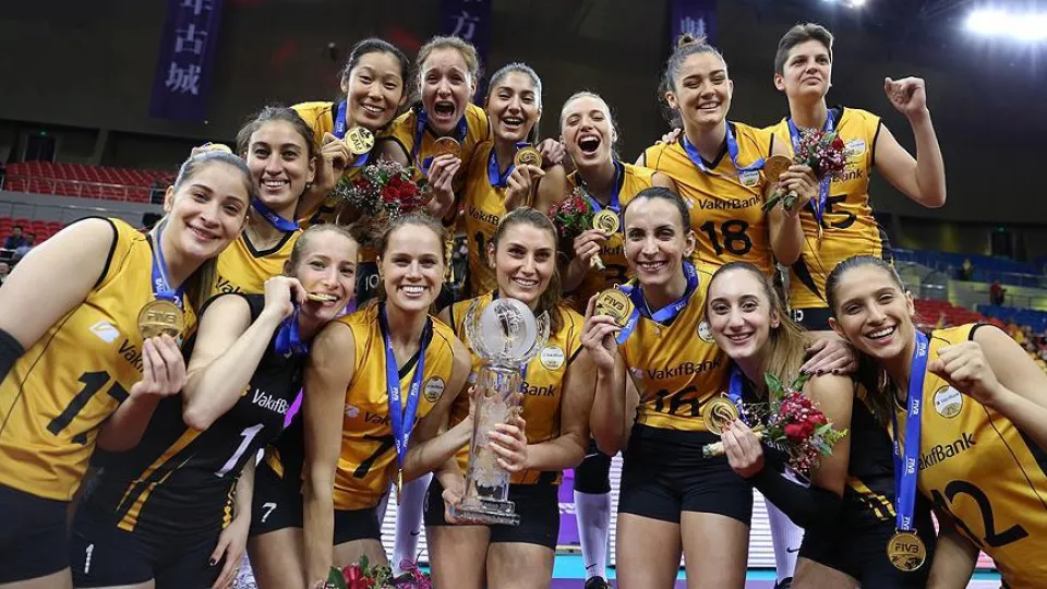 VakıfBank yedinci kez Avrupa'nın en büyüğü