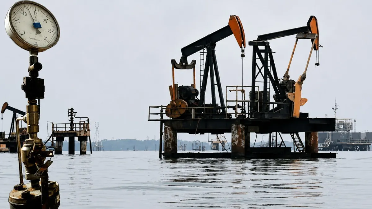 ABD-İran görüşmeleri piyasaları rahatlattı: Petrol ve doğal gaz sert düştü