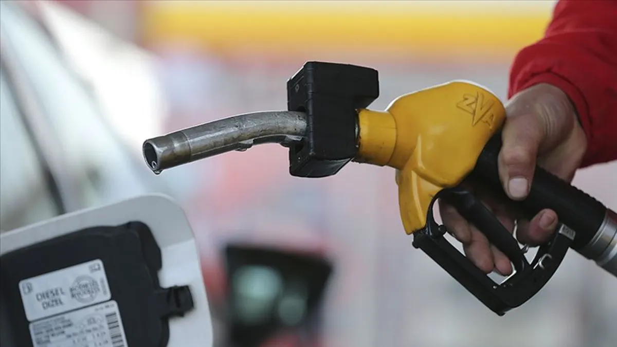 Akaryakıt fiyatlarında son durum! Benzin, motorin ve LPG'ye zam, indirim var mı? (11 Mayıs 2026)