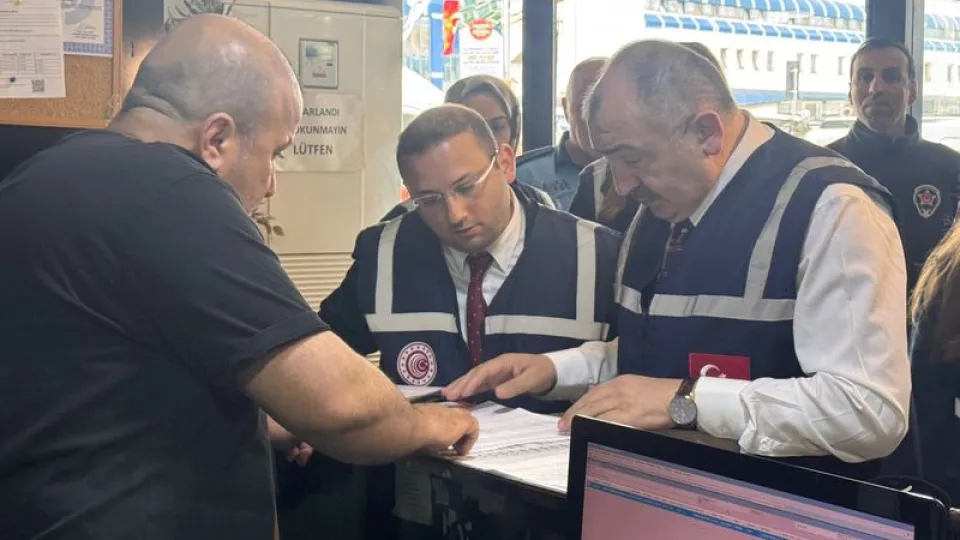 Fahiş fiyat uygulayan işletmelere 389 milyon TL’lik ceza