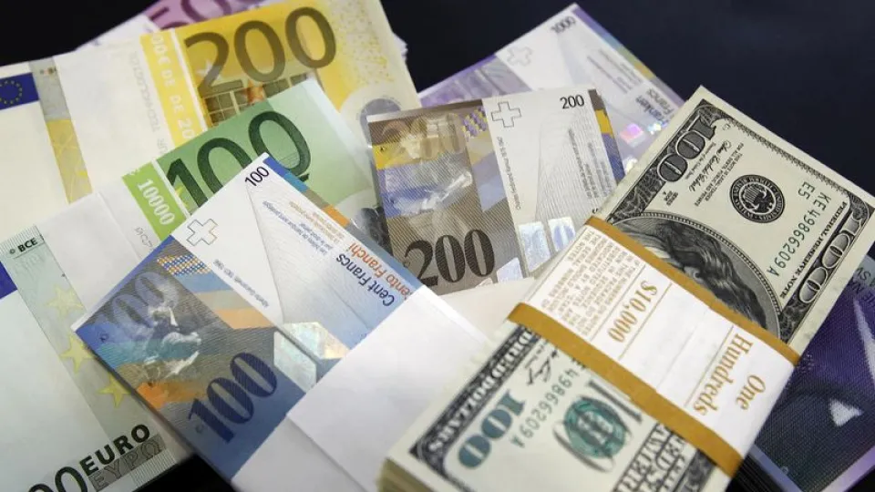ING stratejistleri dolarda yükseliş, euroda zayıf seyir bekliyor haber görseli