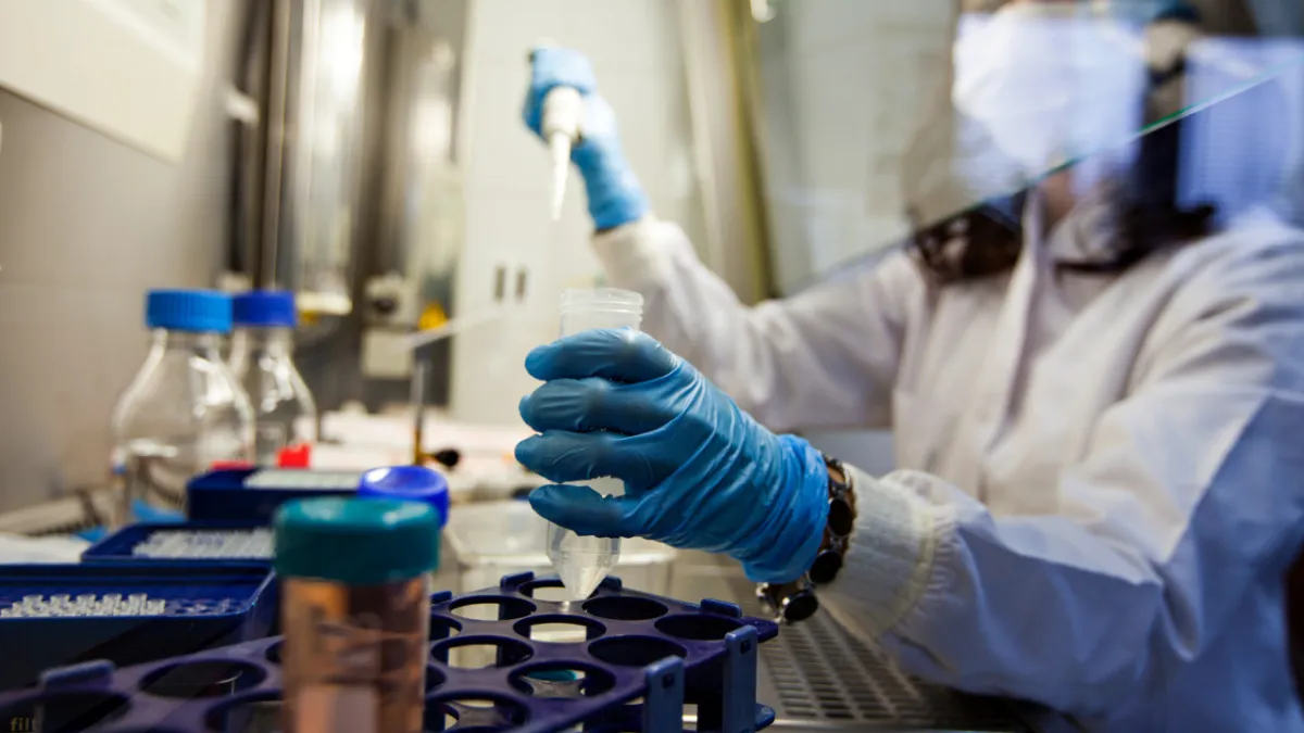 Eli Lilly'den 3,8 milyar dolarlık hamle: 3 aşı şirketini satın alıyor