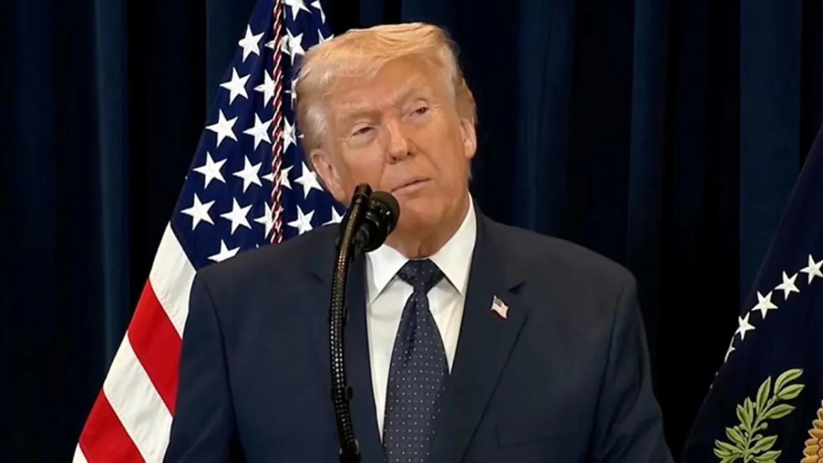 Trump’tan kritik İran çıkışı: Anlaşma için son toplantı bugün haber görseli