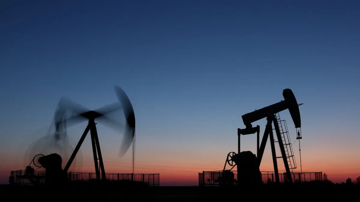 Petrolde anlaşma haberleri etkisi: Yüzde 1,26'lık düşüş yaşandı haber görseli