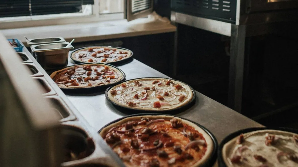 Pizza üretimini robotlara emanet eden şirket battı! haber görseli
